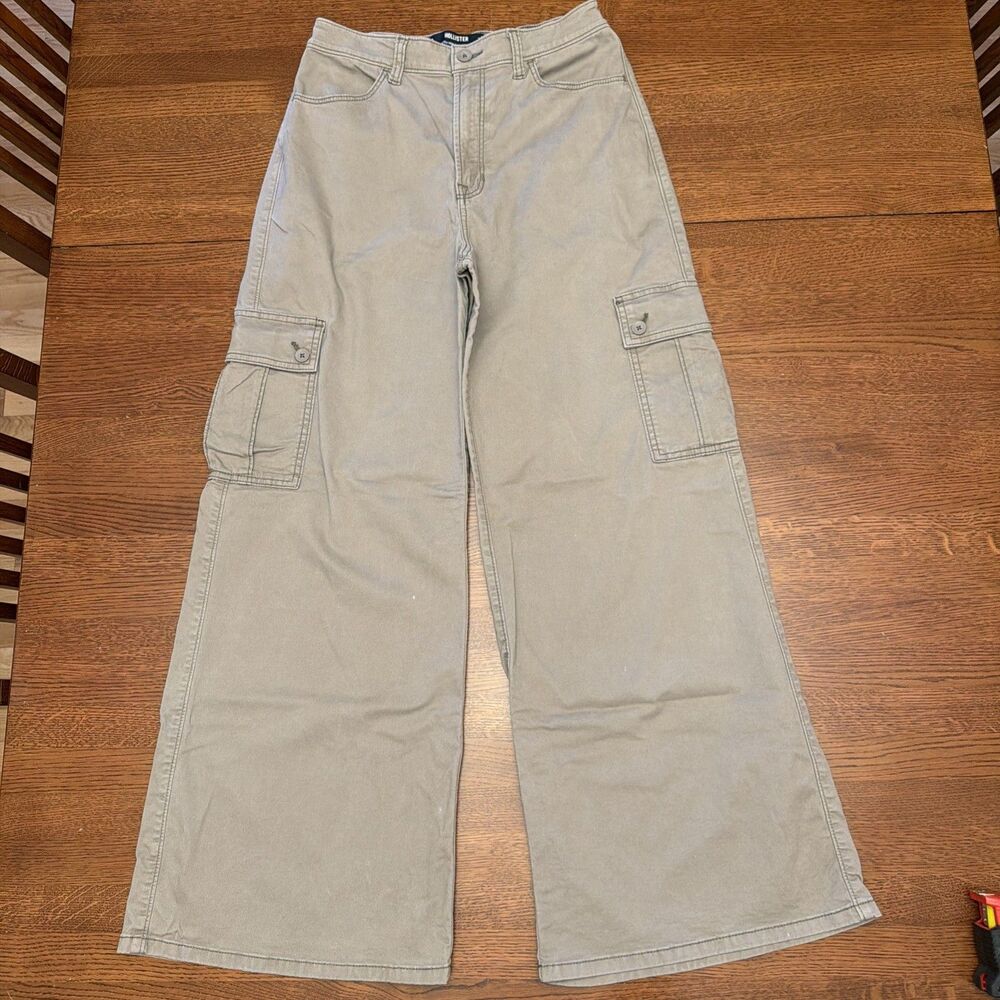Hollister Ultra High-Rise Baggy Cargo Pants 4R Gray Wide Leg Carpenter W24